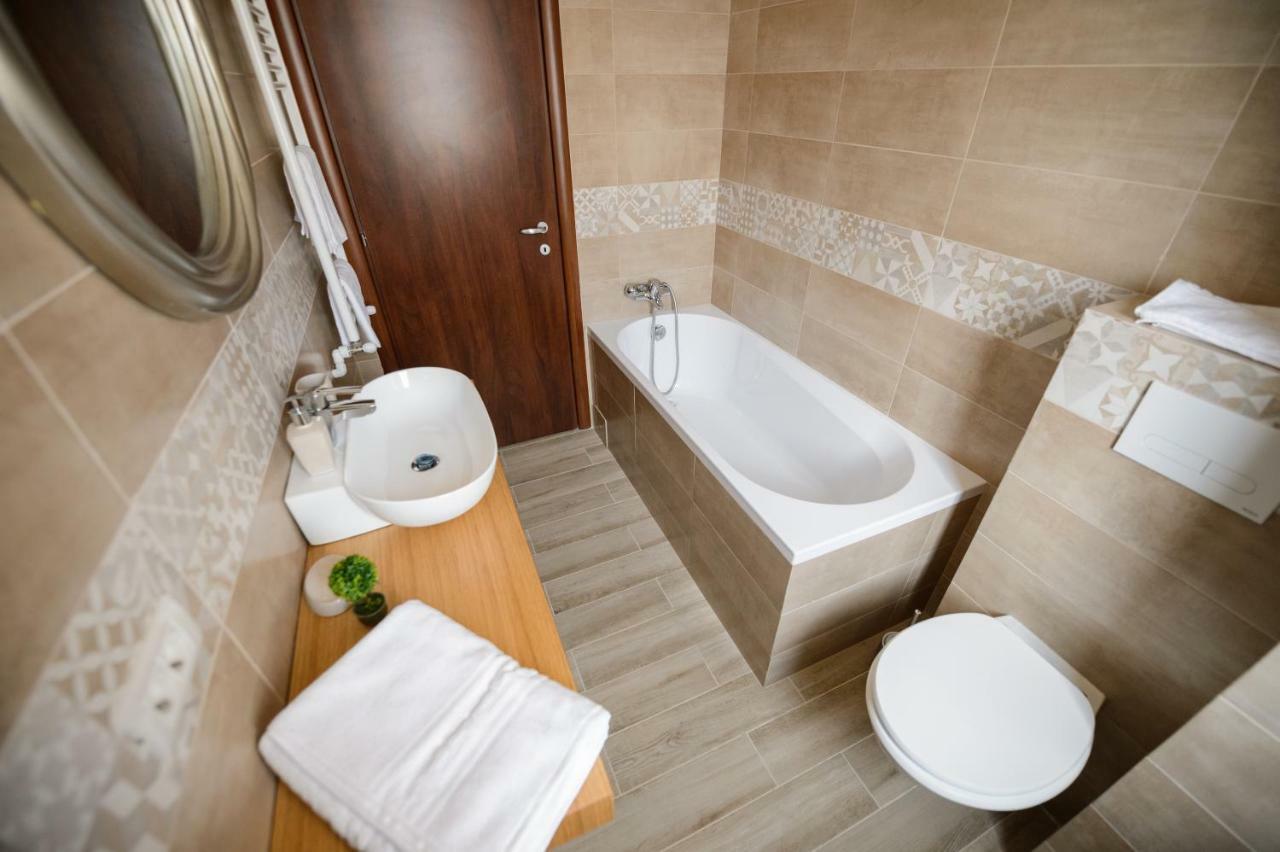 Rbk Residence Năvodari Extérieur photo